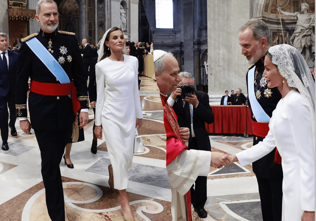El encargo de la Reina Letizia a una tienda de mantillas de Sevilla: “Nos pidieron que fuera más pequeña de lo habitual”