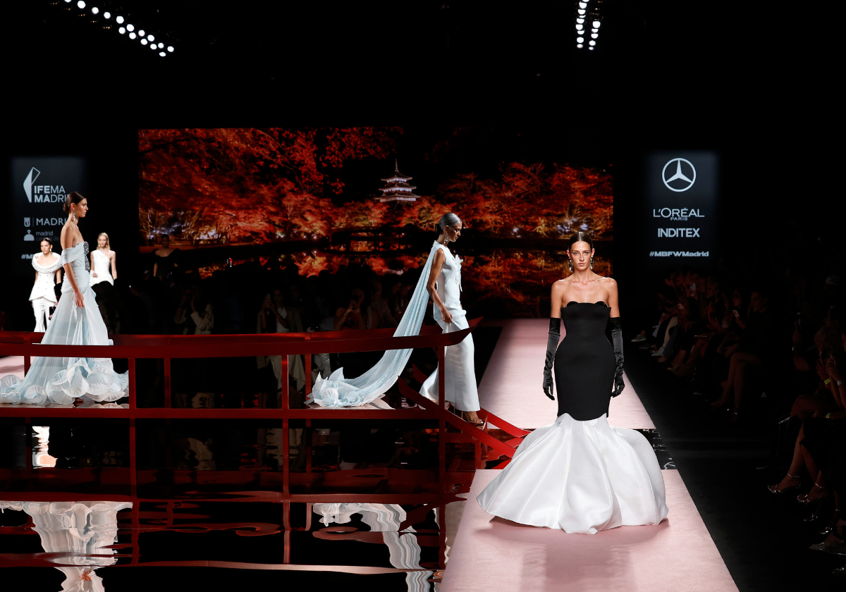 Tres diseñadores sevillanos optan al nuevo premio de Mercedes Fashion Week Madrid
