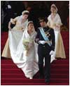  Los reci�n casados salen de la Catedral