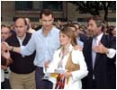  Los Pr�ncipes de Asturias, don Felipe y do�a Letizia, Letizia Ortiz, acompa�ados por el alcalde de la ciudad, Juan Alberto Belloch, visitan la bas�lica de El Pilar de Zaragoza