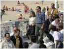   Los Pr�ncipes de Asturias, en el paseo mar�timo de La Concha