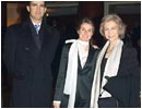 28/01/04. La Reina Sof�a, el Pr�ncipe Felipe y su prometida Letizia Ortiz a su llegada a la representaci�n de Tosca en el Palacio Real de Madrid