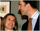 13/02/04. Don Felipe y do�a Letizia, durante su visita a ARCO