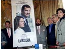 15/04/04. Carteles conmemorativos de la boda lucir�n en los comercios de Madrid