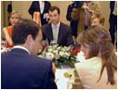 17/05/04. Don Felipe de Borb�n y Do�a Letizia, durante el almuerzo en La Moncloa