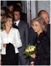 Primeras imagenes de Letizia Ortiz junto a SS.MM