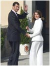 Aprovechando el buen tiempo en Madrid, Don Felipe y su prometida pasearon por los jardines de El Pardo ante los m�s de 300 periodistas acreditados