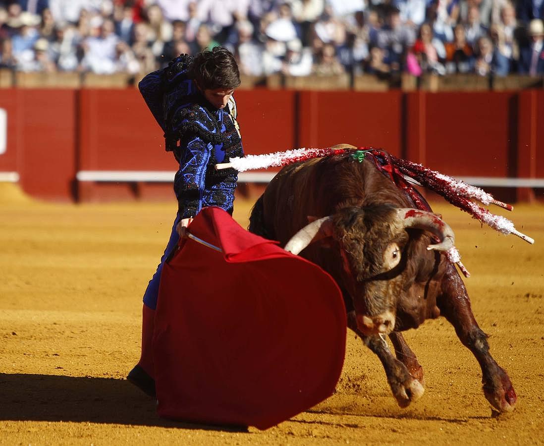 Manzanares, tras su triunfo: «Un toro incómodo, pero transmitía que es lo importante»