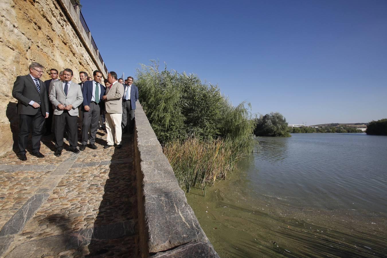 El Gobierno empieza las obras de mejora del cauce urbano del Guadalquivir