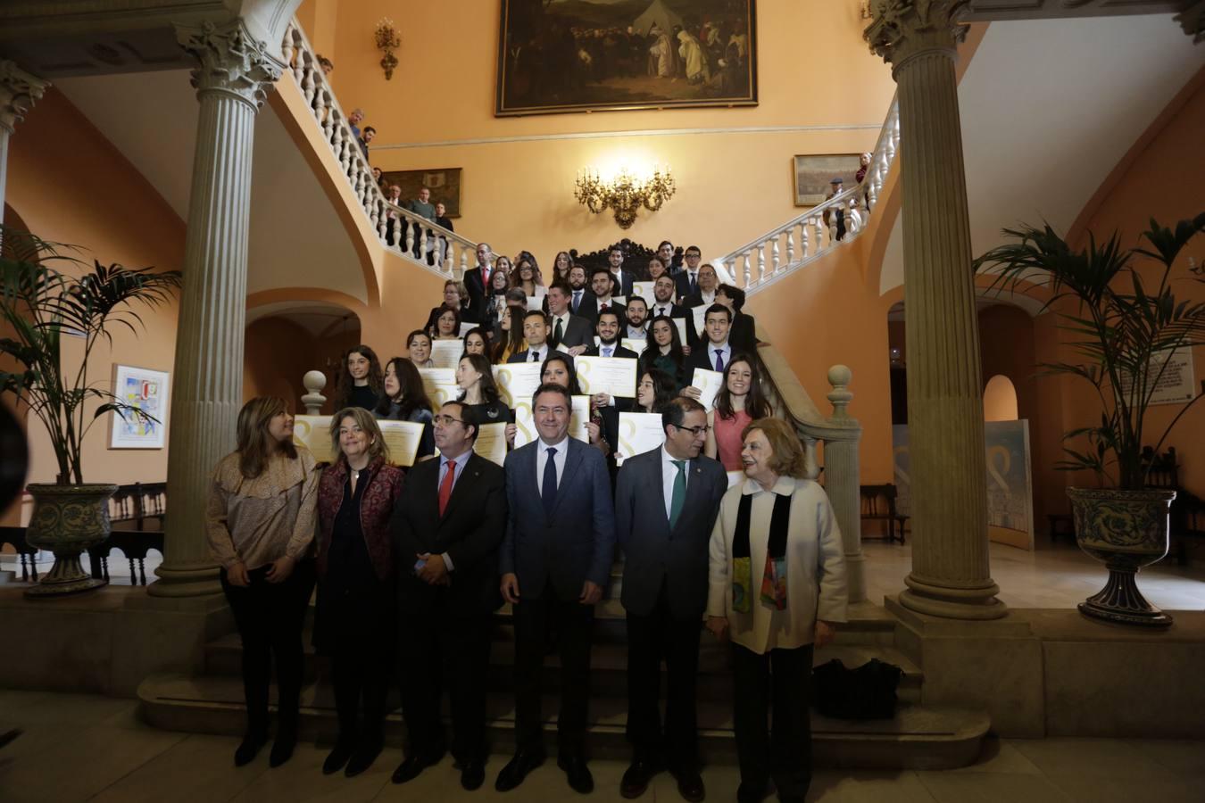 Los universitarios sevillanos miran al extranjero para prosperar
