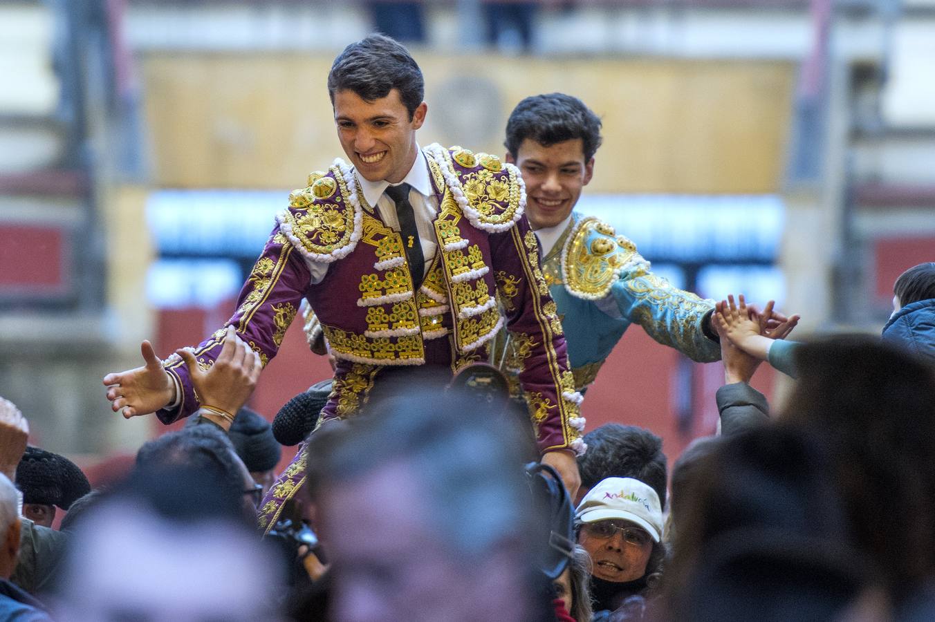 Serna y Molina, presente y futuro de los novilleros sevillanos