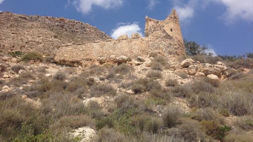 El castillo de San Pedro, que cuenta con la única fuente de agua natural del parque