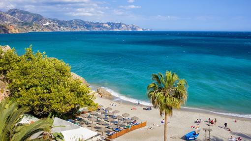 Tres días en las playas de Nerja para disfrutar este verano