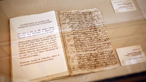 Documentos originales de una investigación de limpieza de sangre