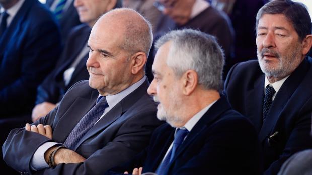 Los expresidentes de la Junta de AndalucÃ­a Manuel Chaves y JosÃ© Antonio GriÃ±Ã¡n en el juicio