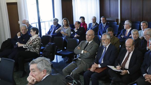 Banquillo de los acusados en el juicio del caso ERE