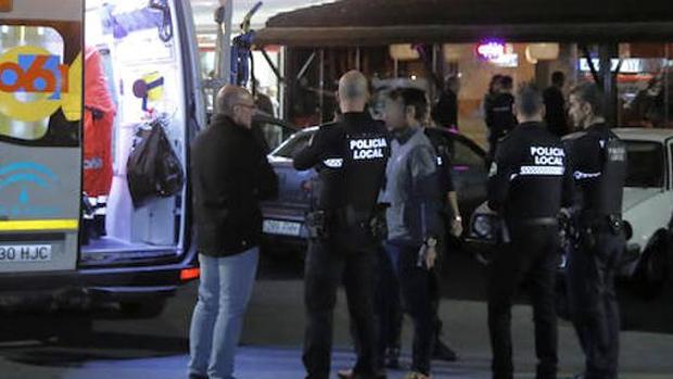 Atención en la UVI móvil al último narco asesinado en Málaga