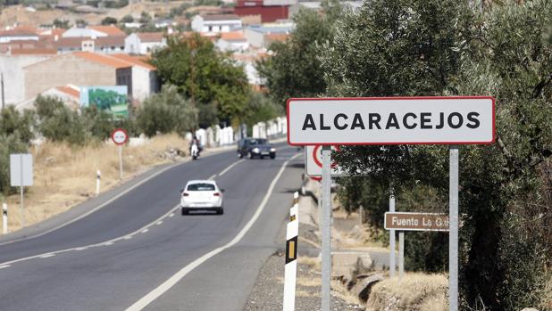 Entrada a la localidad de Alcaracejos en el Valle de los Pedroches