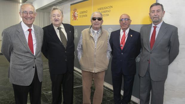 Los congresistas y senadores constituyentes Rodríguez Alcaide, Casaño, Fernández, Vallejo y Gracia