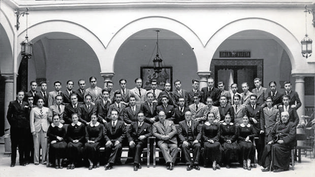 Promoción de alumnos del instituto Aguilar y Eslava de Cabra