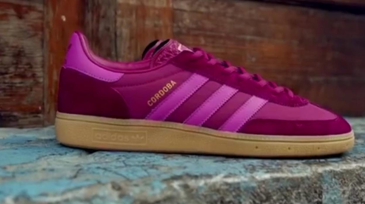Adidas crea zapatillas de deporte inspiradas Córdoba en su colección City Series»