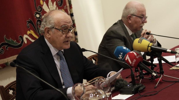 Ramón Valencia informa sobre los carteles taurinos de la Plaza de la Real Maestranza de Caballería de Sevilla