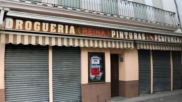 La droguería-perfumería está liquidando las existencias