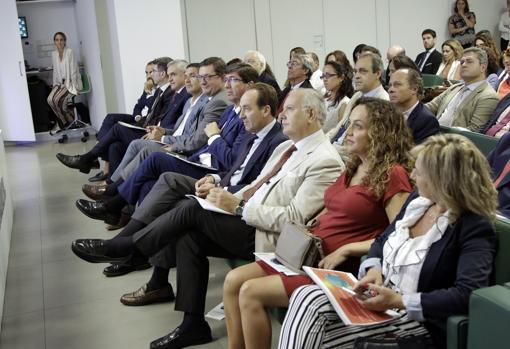 El candidato andaluz de Ciudadanos, Juan Marín, asistió a la presentación, entre otros invitados