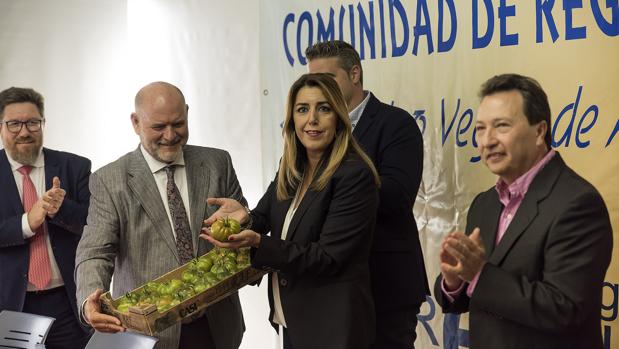 Susana Díaz en el acto con los regantes de Almería que ha sido objeto de sanción por la Junta Electoral Central