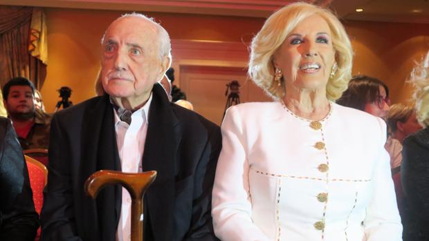 Mirtha Legrand junto a su hermano José Antonio Martínez Suárez