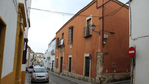 El nuevo hotel se ubica en la calle San Fernando, en pleno corazón histórico de Utrera