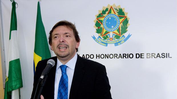 El sociaslista Blas Ballesteros cuando era cónsul honorario de Brasil