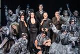 Razones para no perderte la divertida (y espeluznante) obra de la Familia Addams en Sevilla