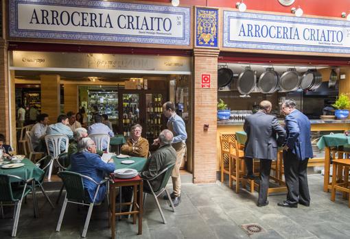 La cultura de la `tapita y cervecita´