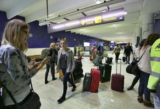 La sala de recogida de equipajes del aeropuerto de Sevilla