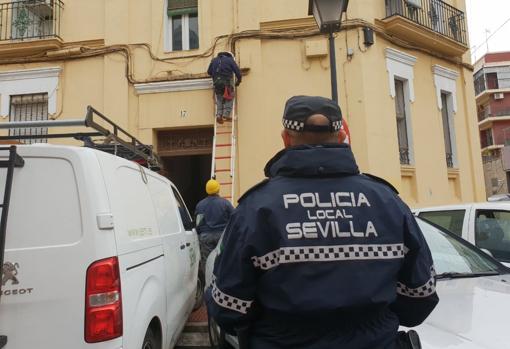 Los técnicos han detectado más de una veintena de enganches ilegales